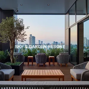 4* Отель Mitsui Garden Gotanda -